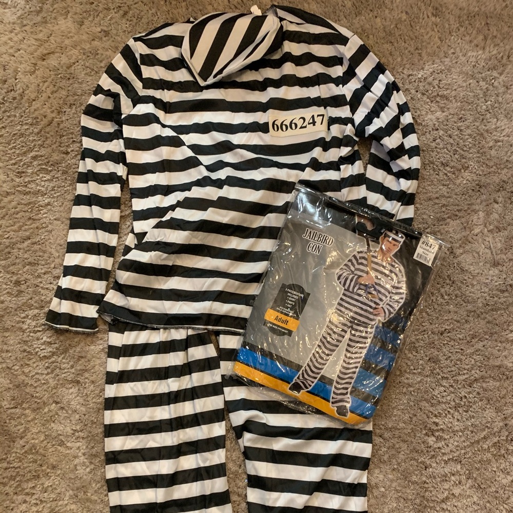 Men’s jailbird com Halloween costume